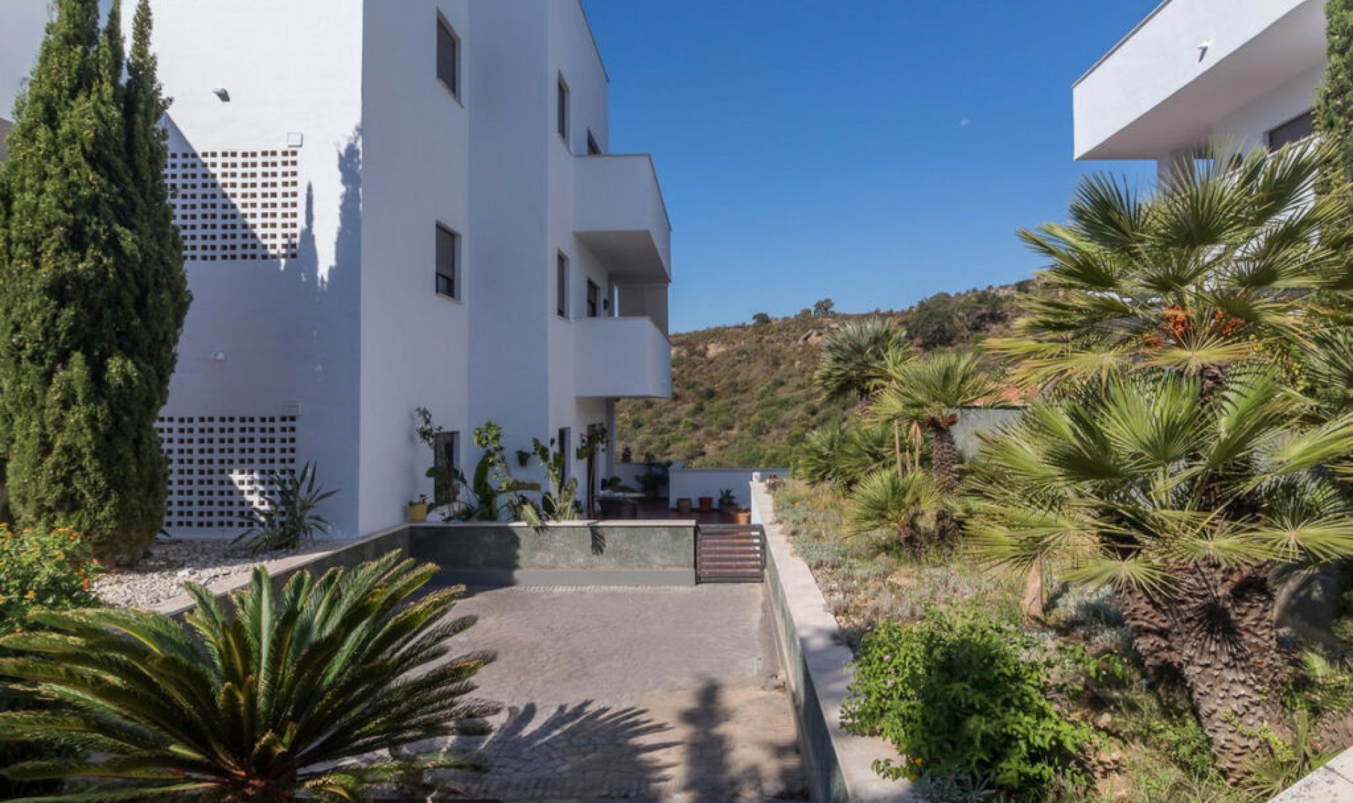 Resale - Apartment -
Manilva