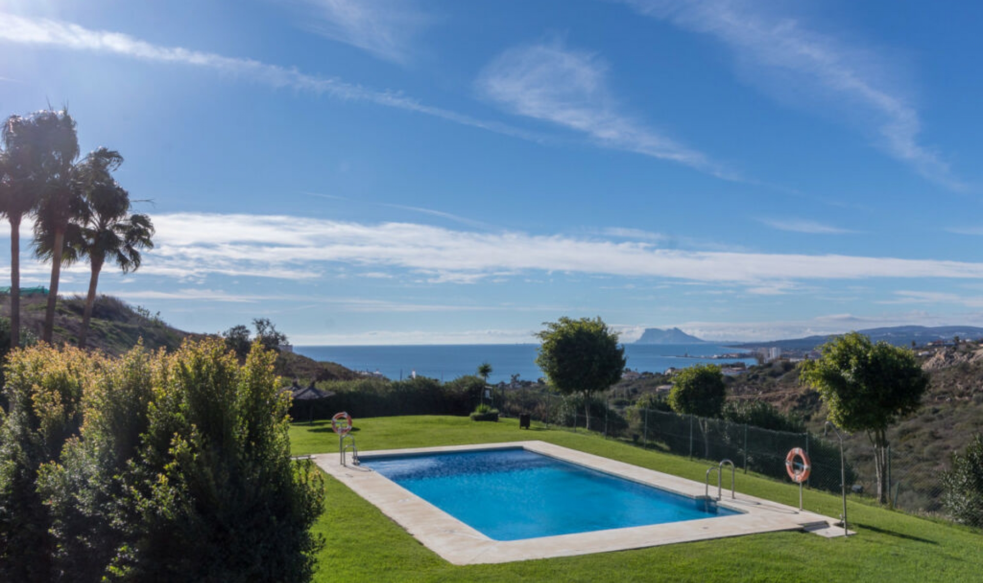 Resale - Apartment -
Manilva