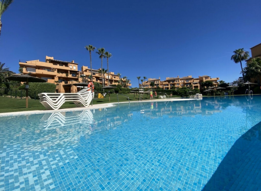 Resale - Apartment -
Manilva