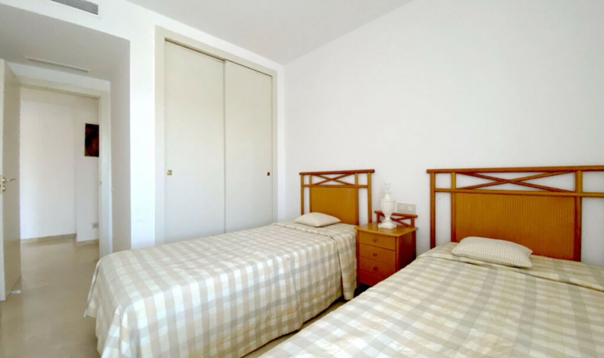 Resale - Apartment -
Manilva