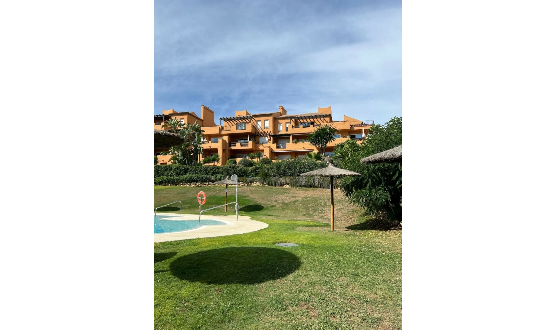 Resale - Apartment -
Manilva