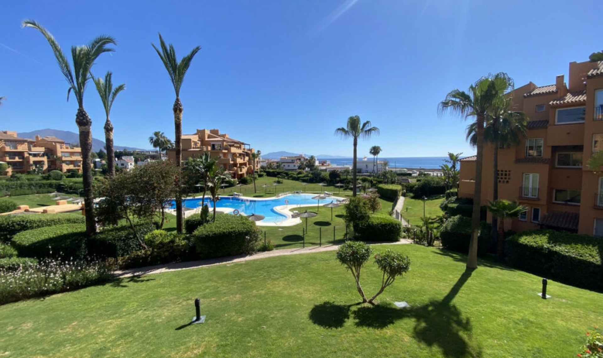 Resale - Apartment -
Manilva