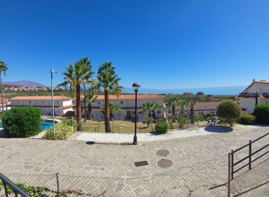 Resale - Apartment -
Manilva