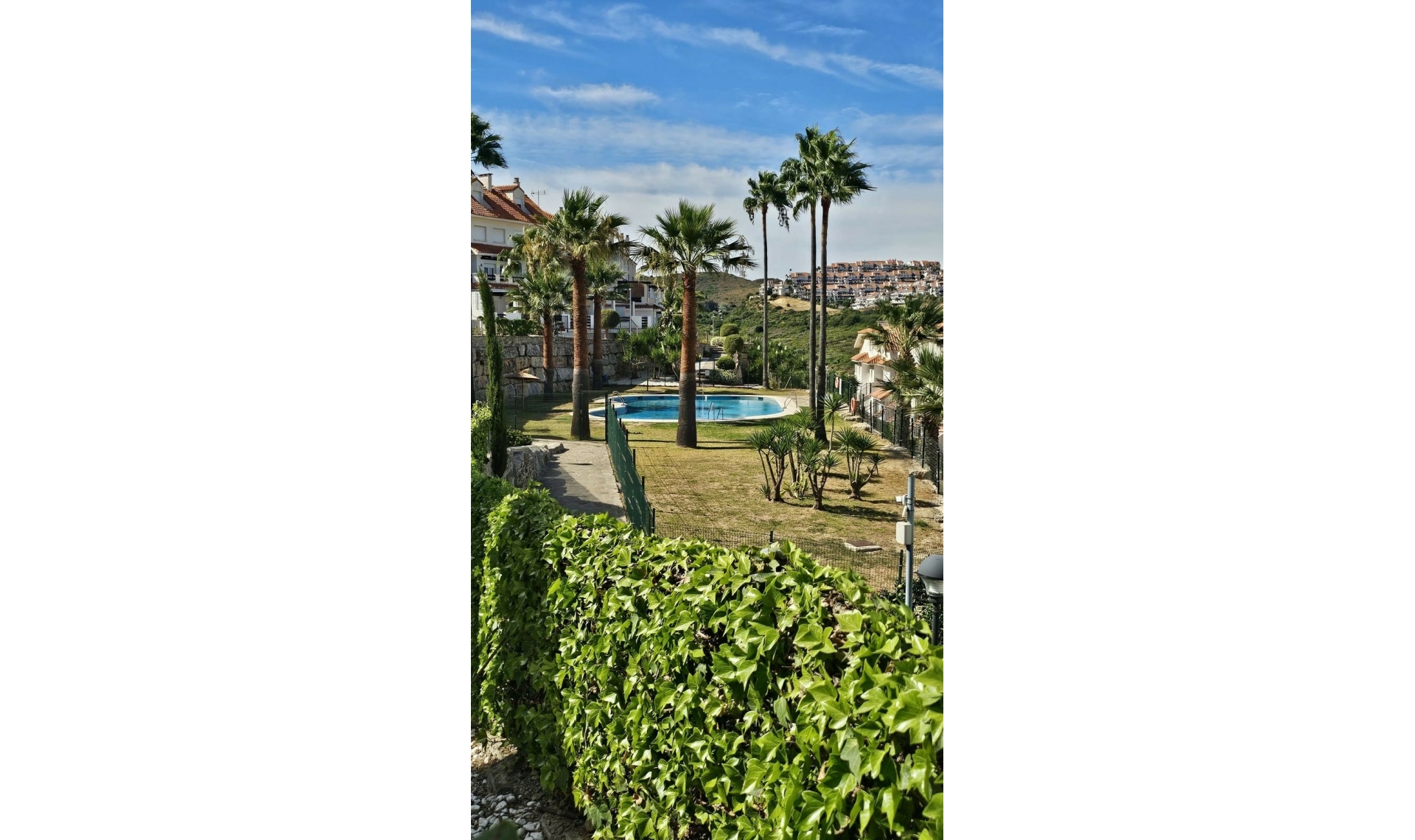 Resale - Apartment -
Manilva