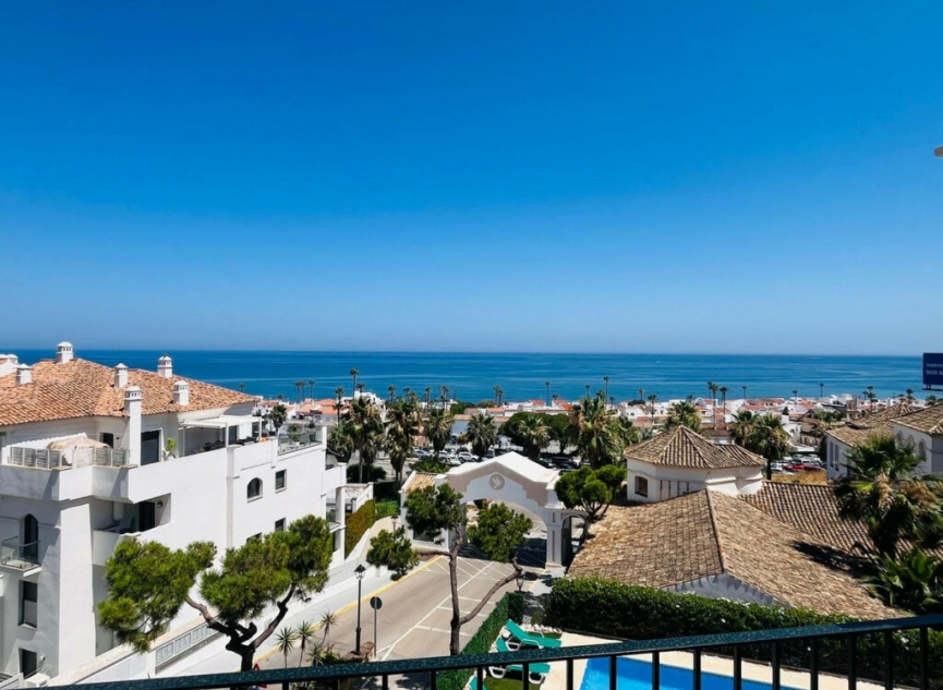 Resale - Apartment -
Manilva