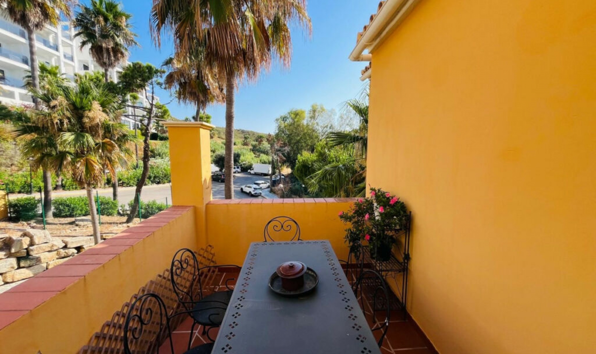 Resale - Apartment -
Manilva