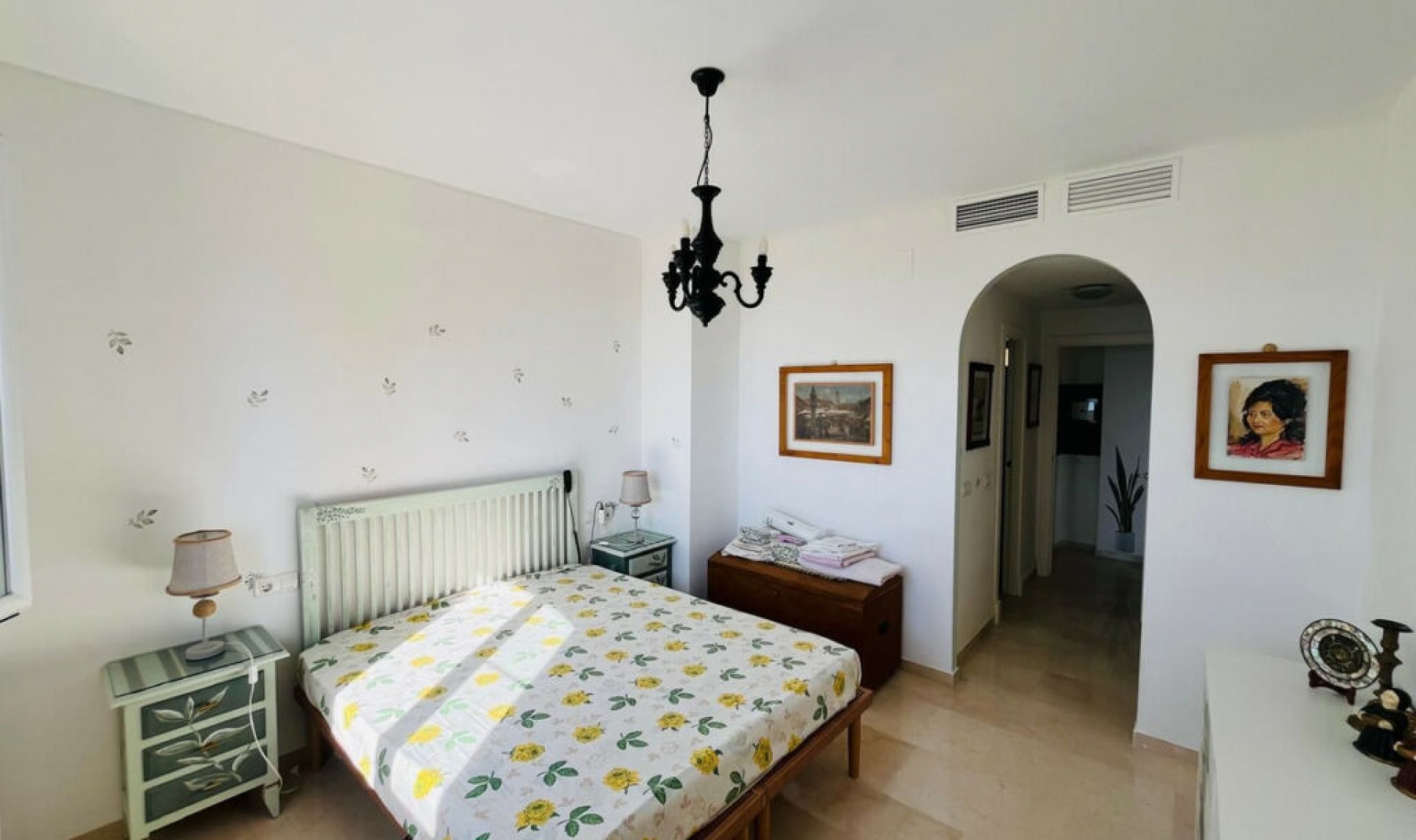 Resale - Apartment -
Manilva