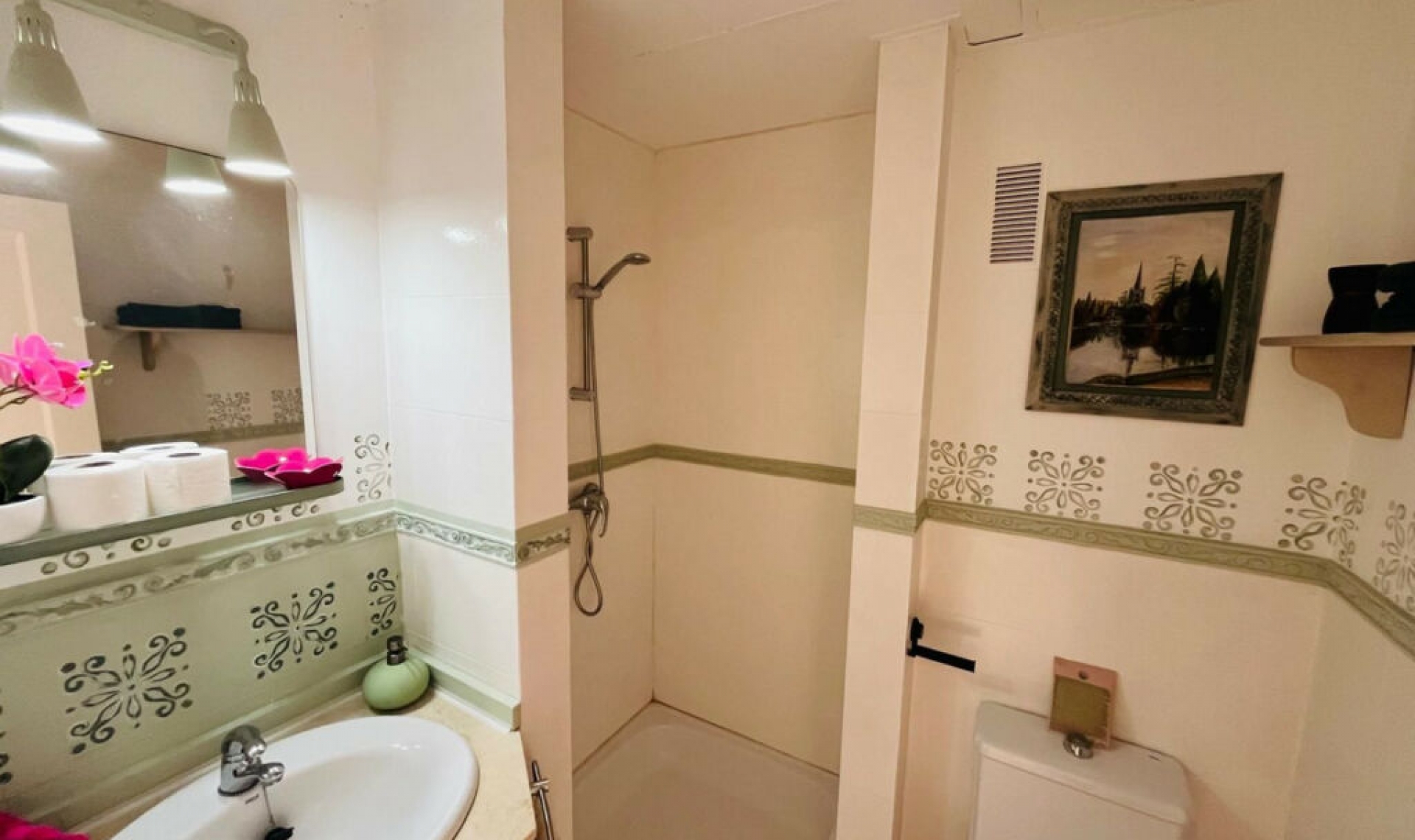 Resale - Apartment -
Manilva