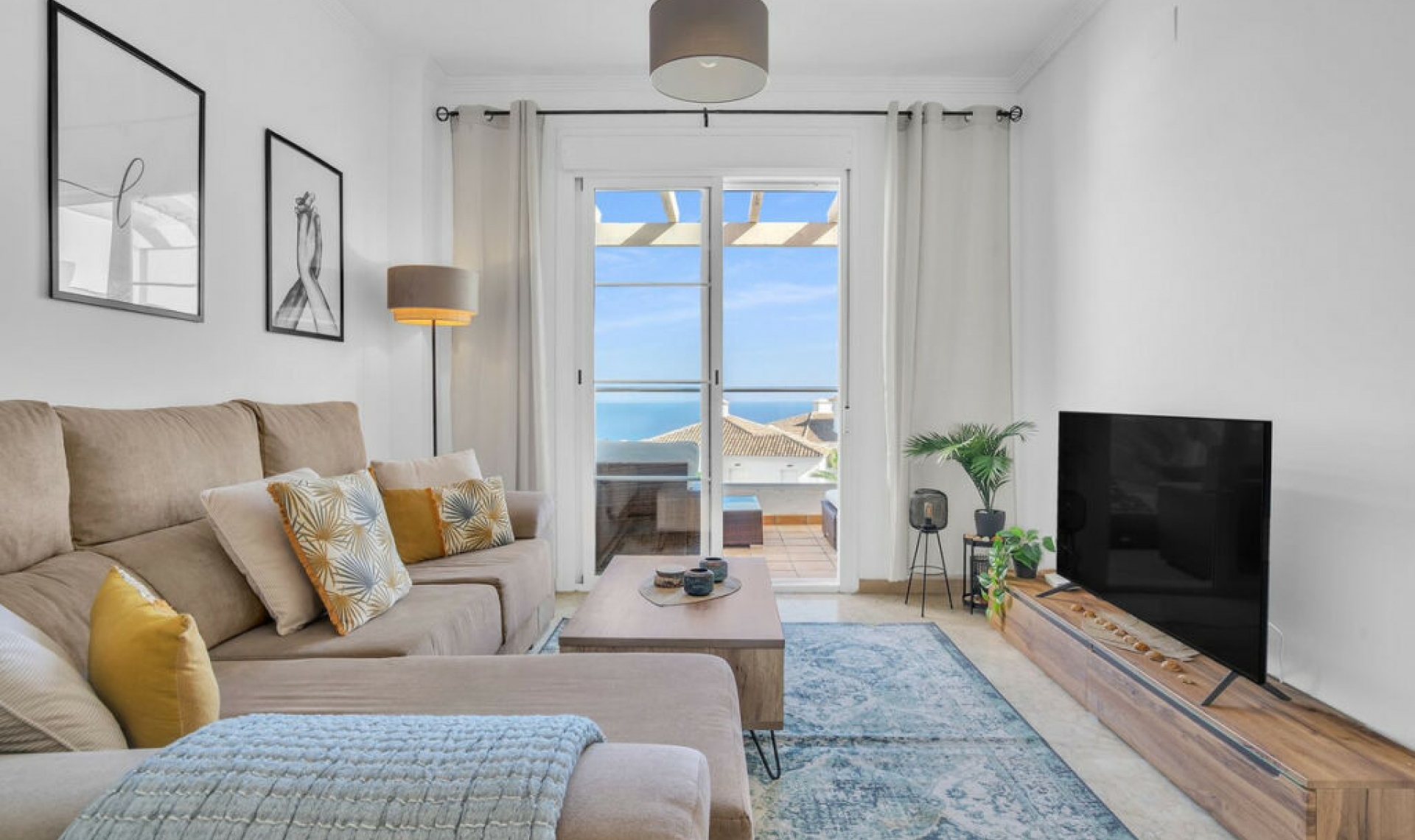 Resale - Apartment -
Manilva