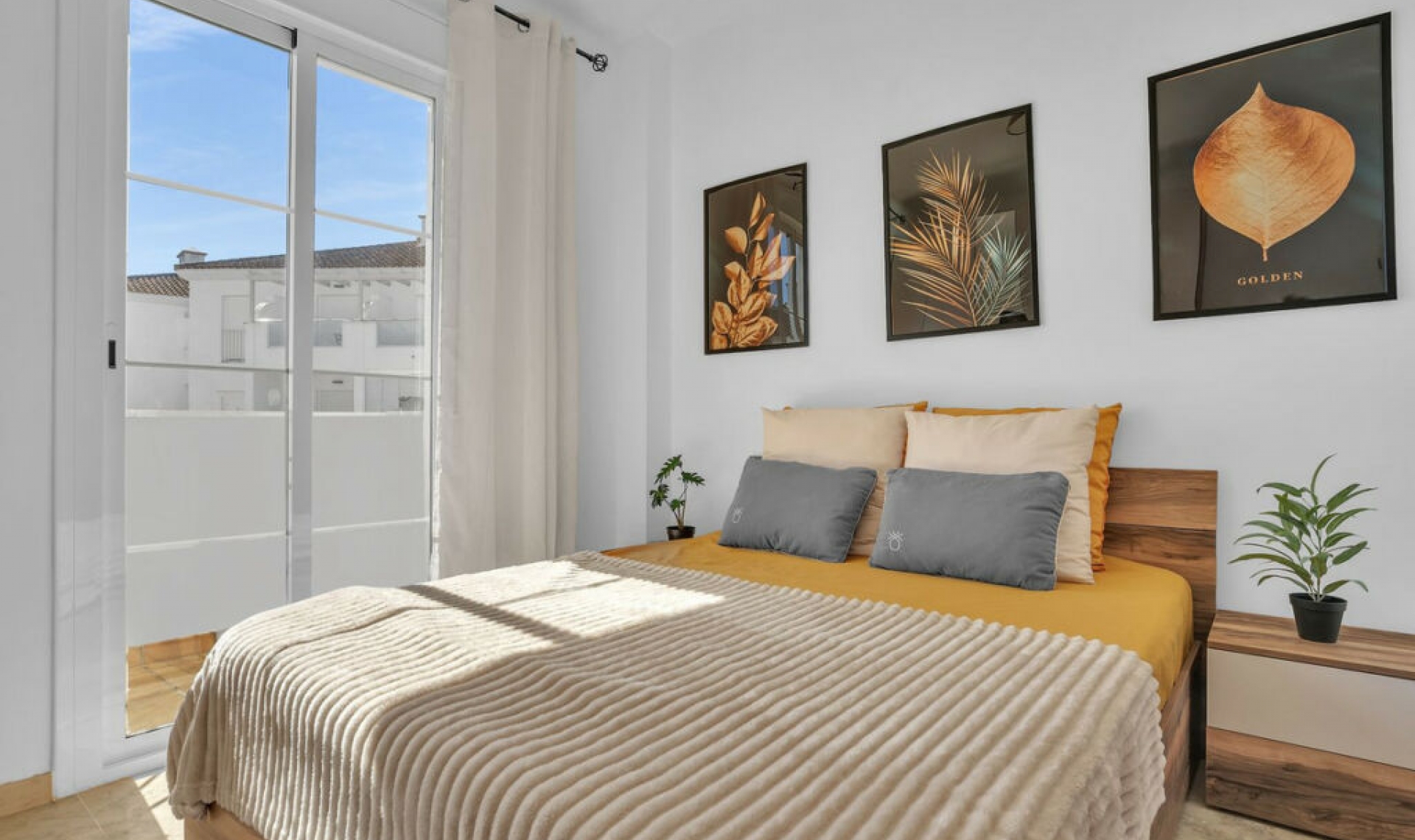 Resale - Apartment -
Manilva