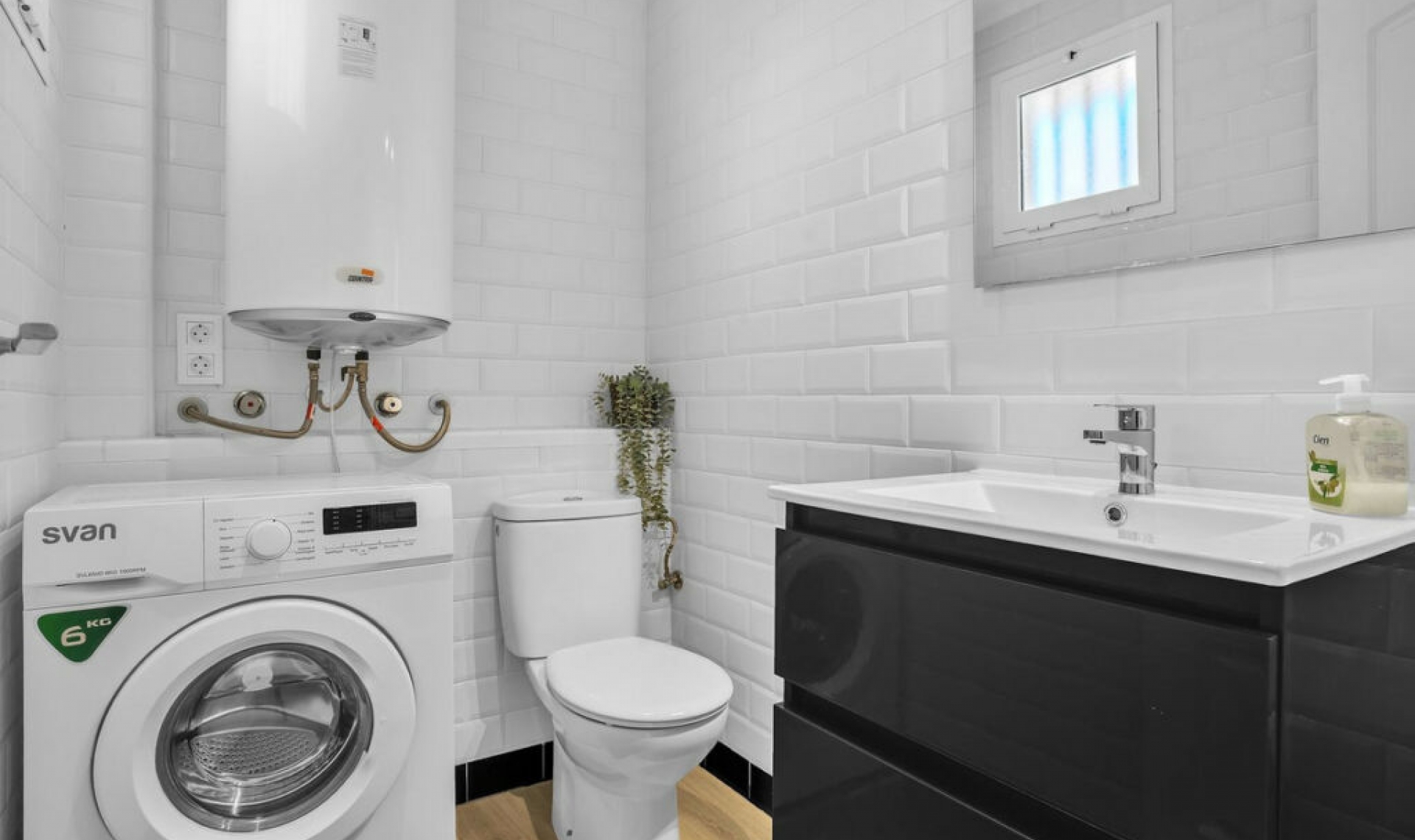 Resale - Apartment -
Manilva