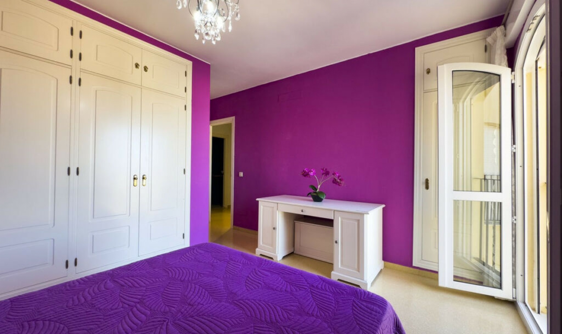 Resale - Apartment -
Manilva