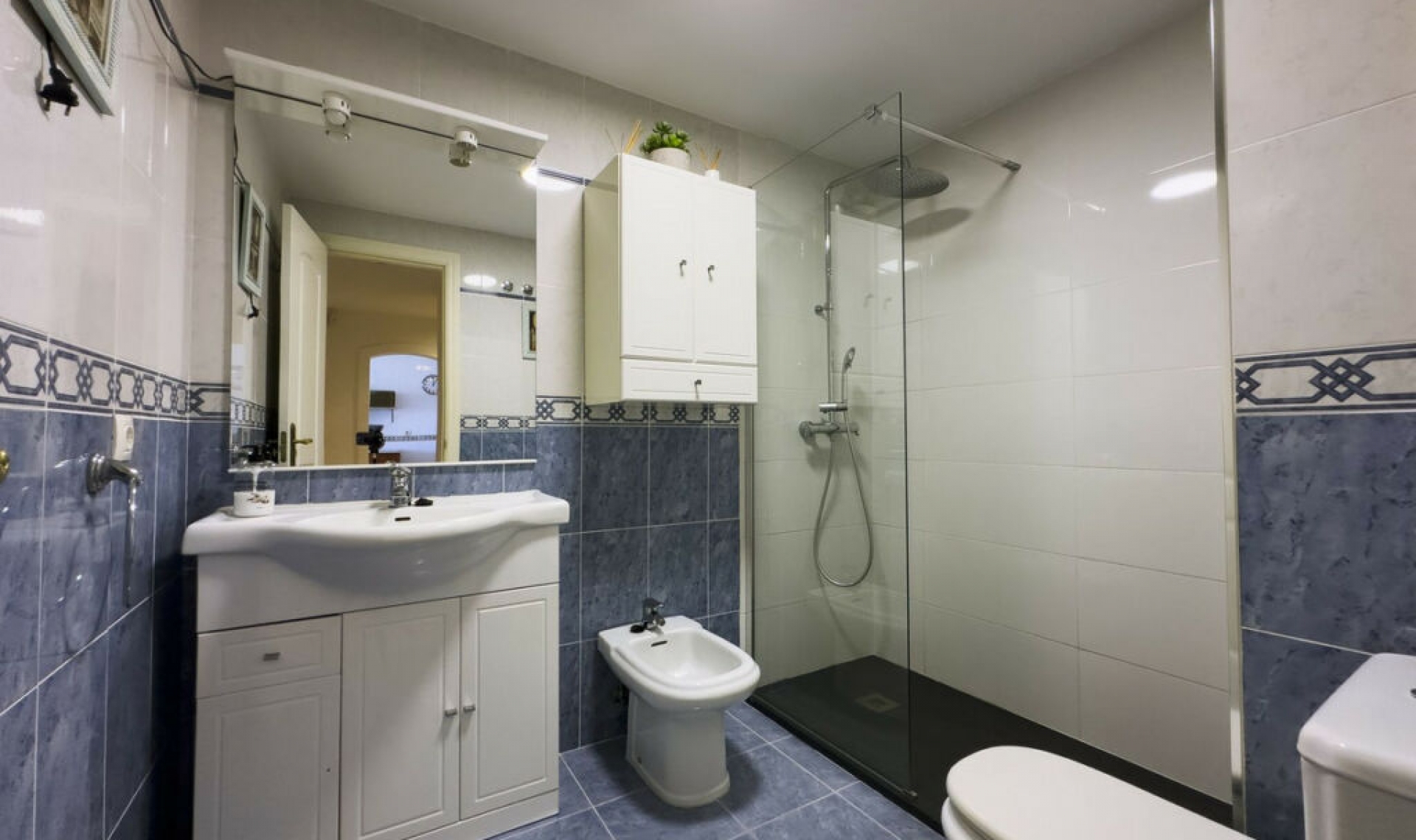 Resale - Apartment -
Manilva