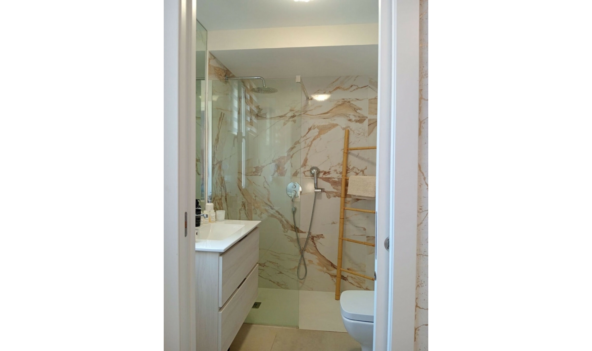 Resale - Apartment -
Mar de Cristal