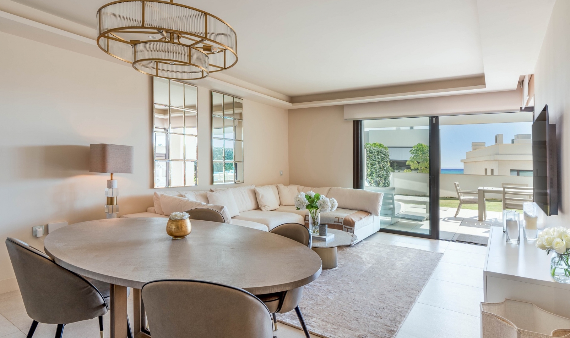 Resale - Apartment -
Marbella