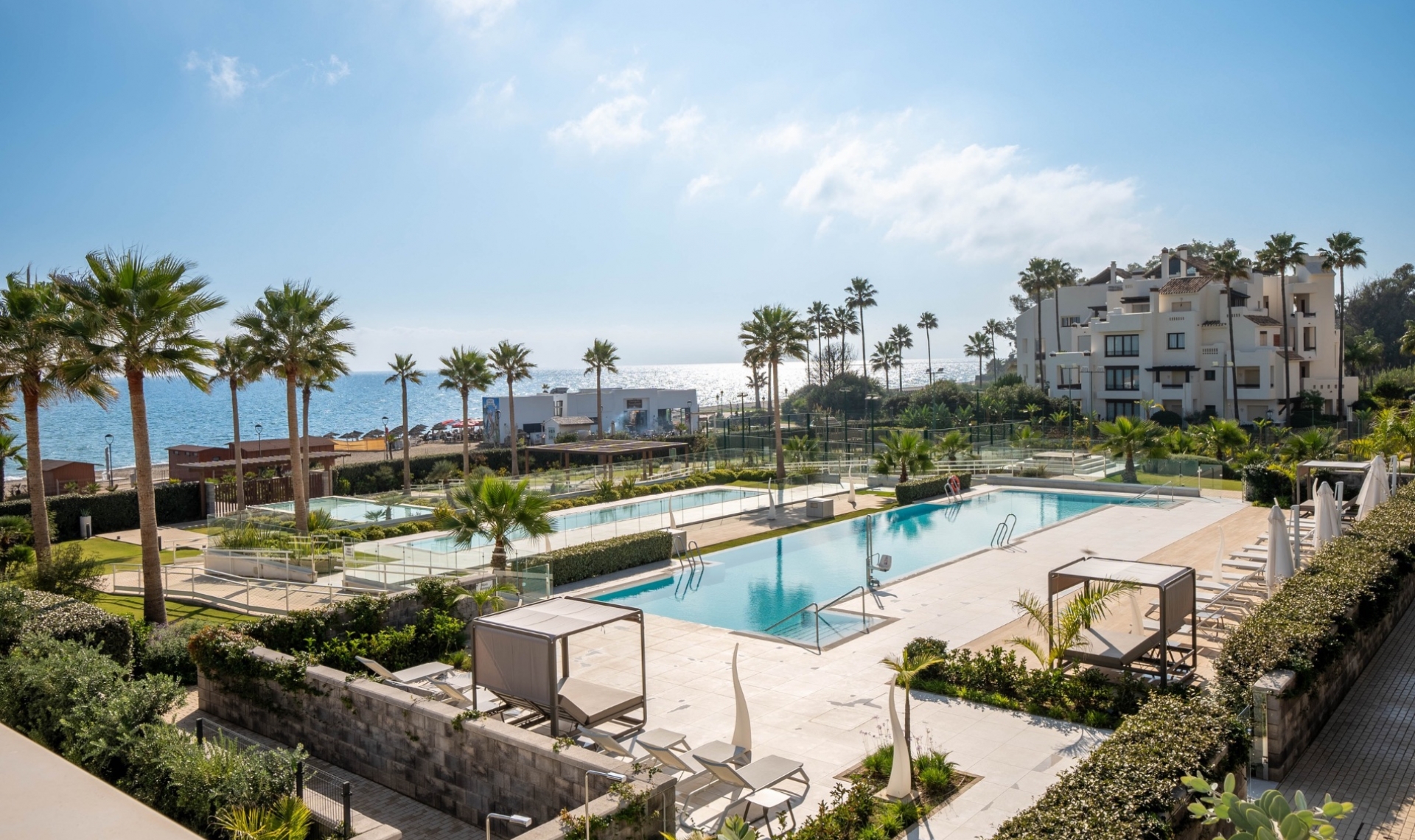 Resale - Apartment -
Marbella