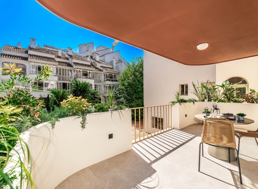 Resale - Apartment -
Marbella