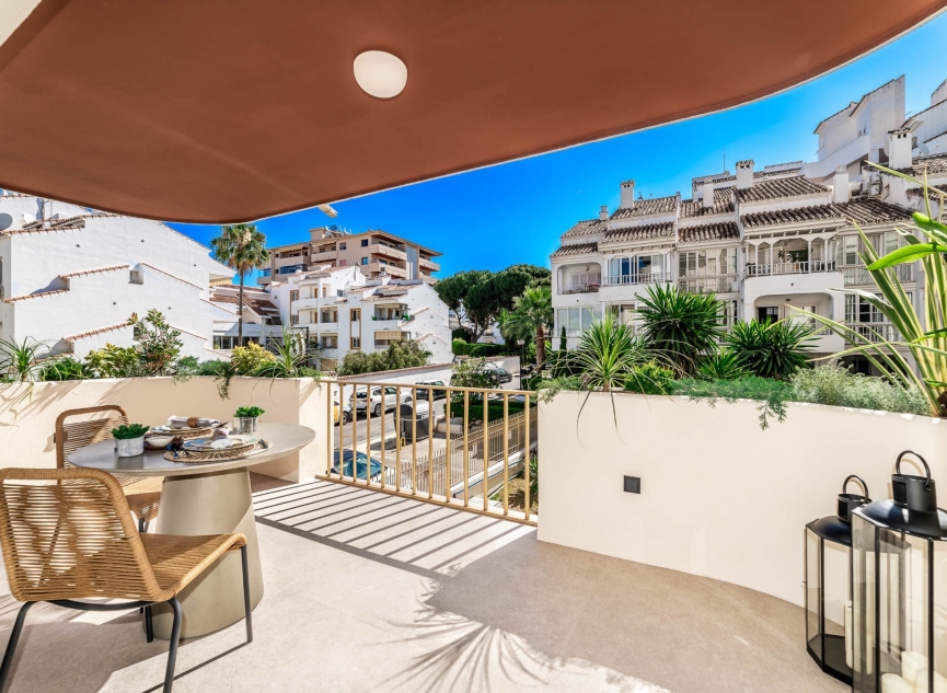 Resale - Apartment -
Marbella