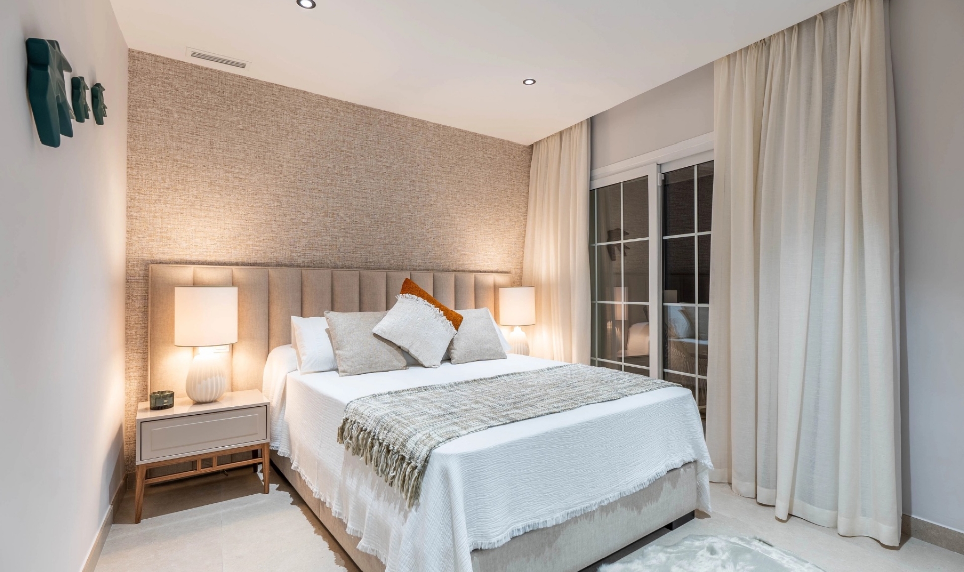 Resale - Apartment -
Marbella