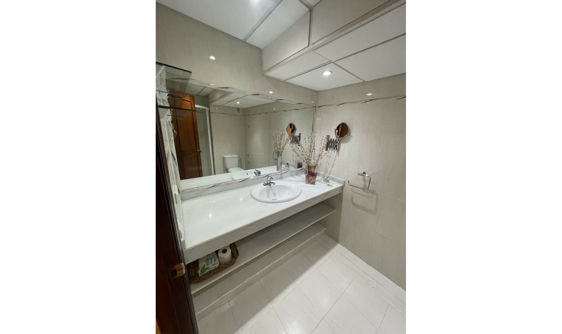 Resale - Apartment -
Marbella