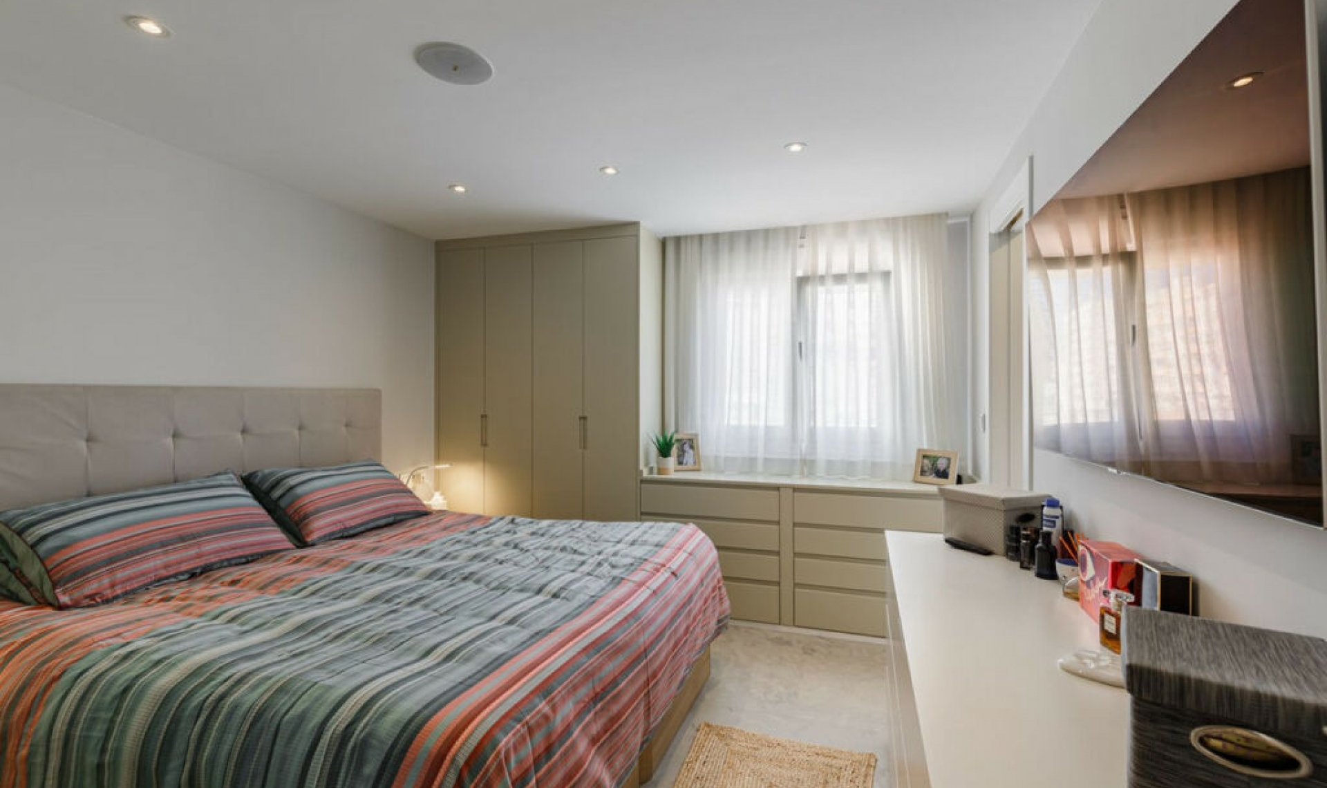 Resale - Apartment -
Marbella