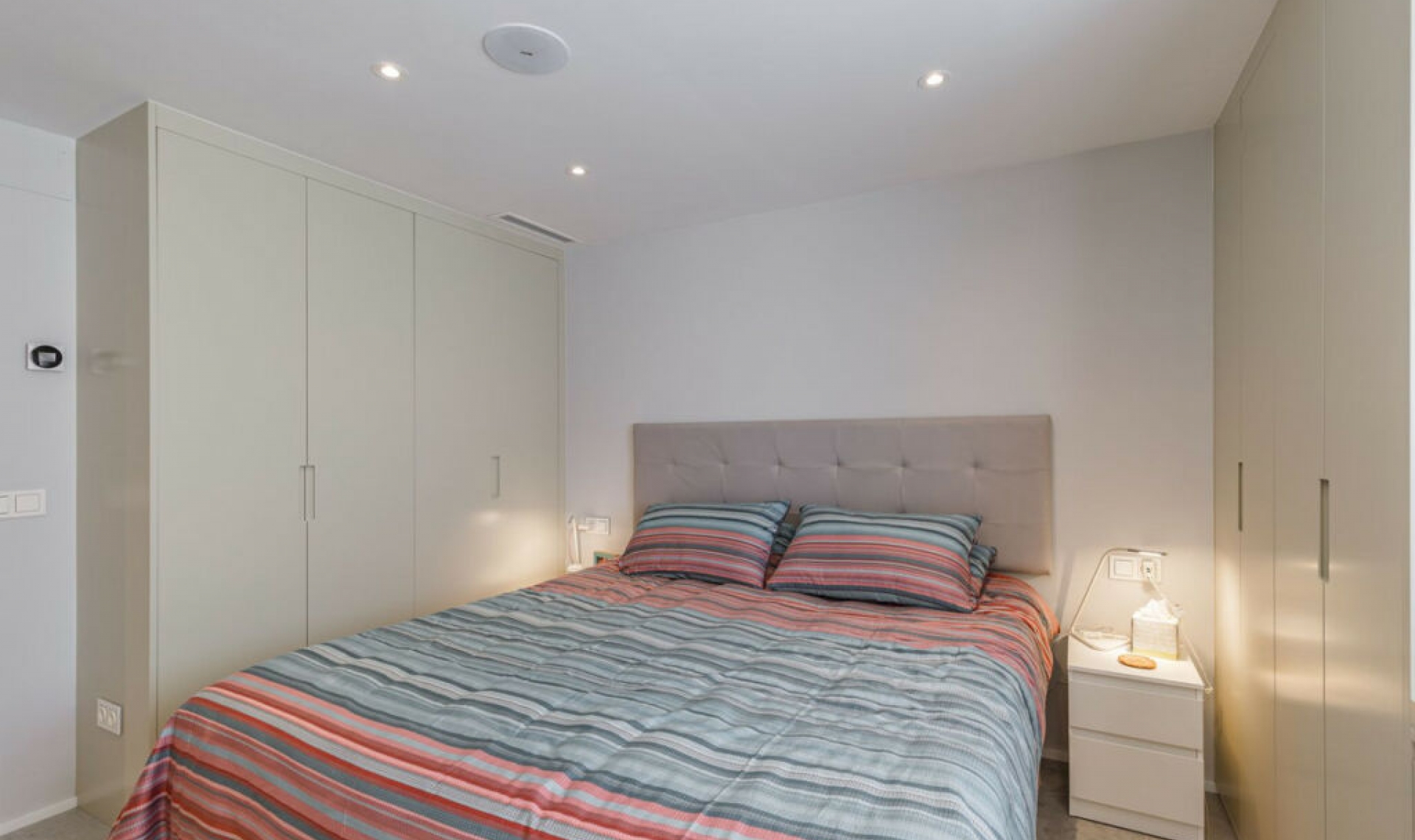 Resale - Apartment -
Marbella