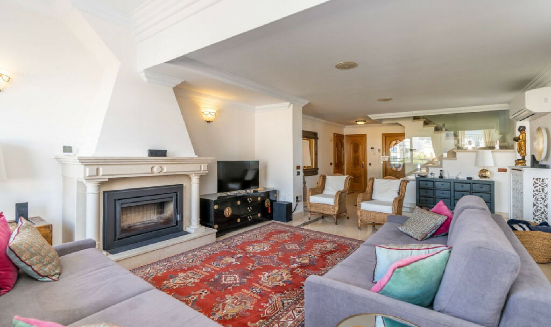 Resale - Apartment -
Marbella