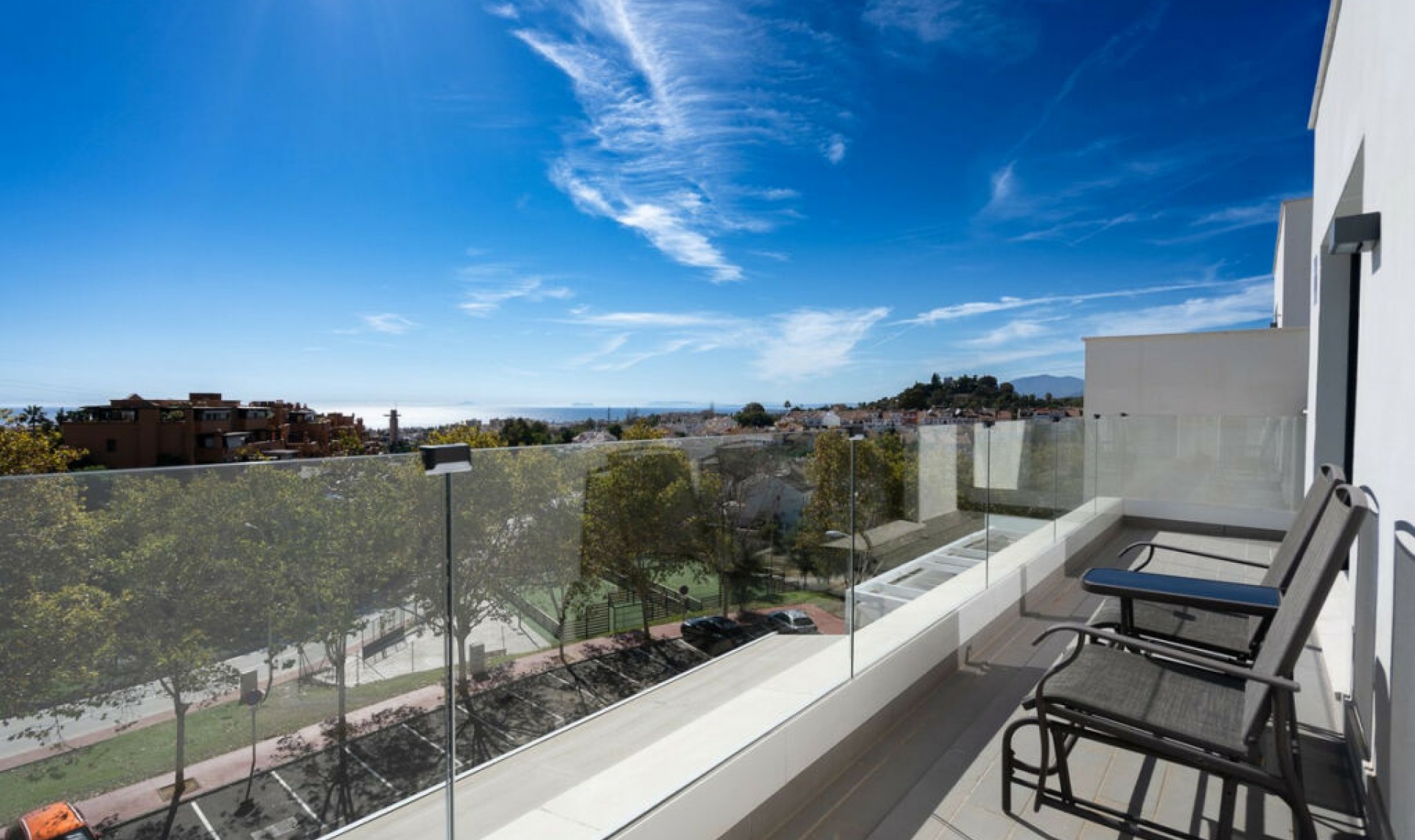 Resale - Apartment -
Marbella