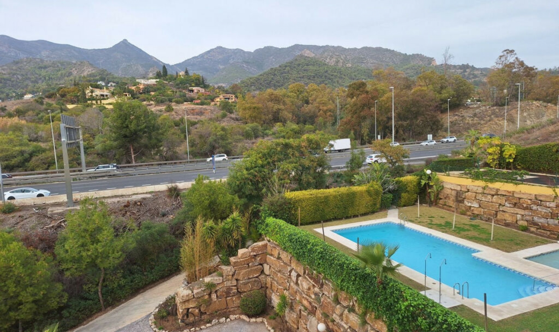 Resale - Apartment -
Marbella