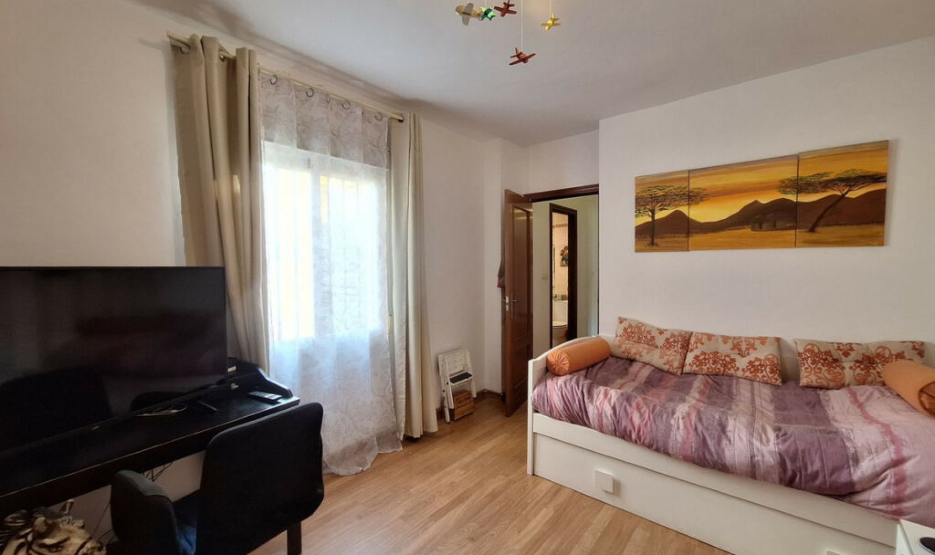 Resale - Apartment -
Marbella