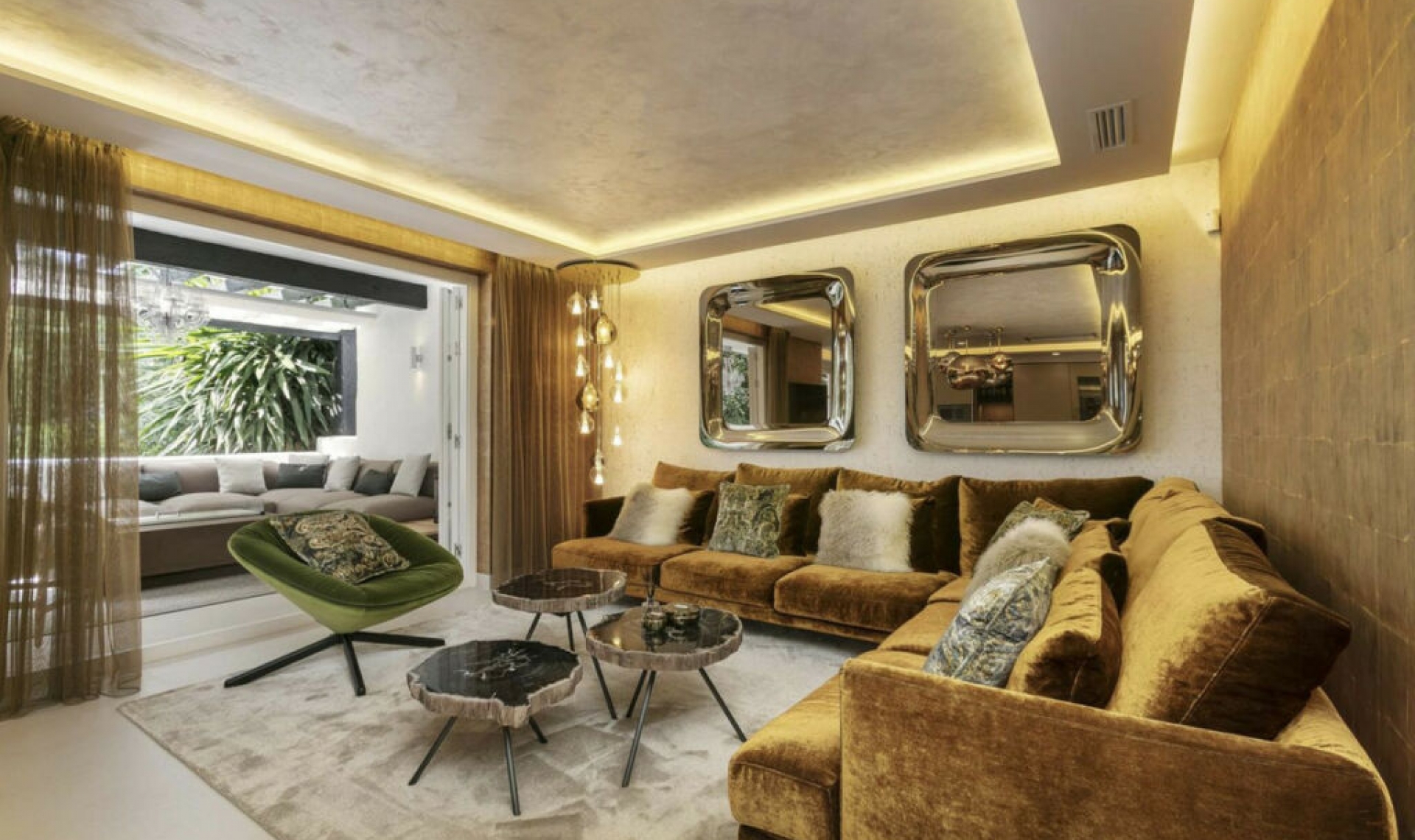 Resale - Apartment -
Marbella