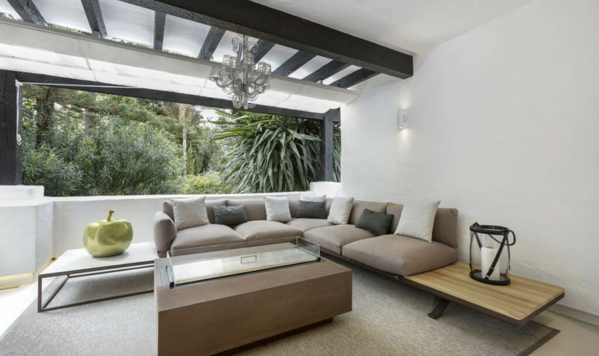 Resale - Apartment -
Marbella