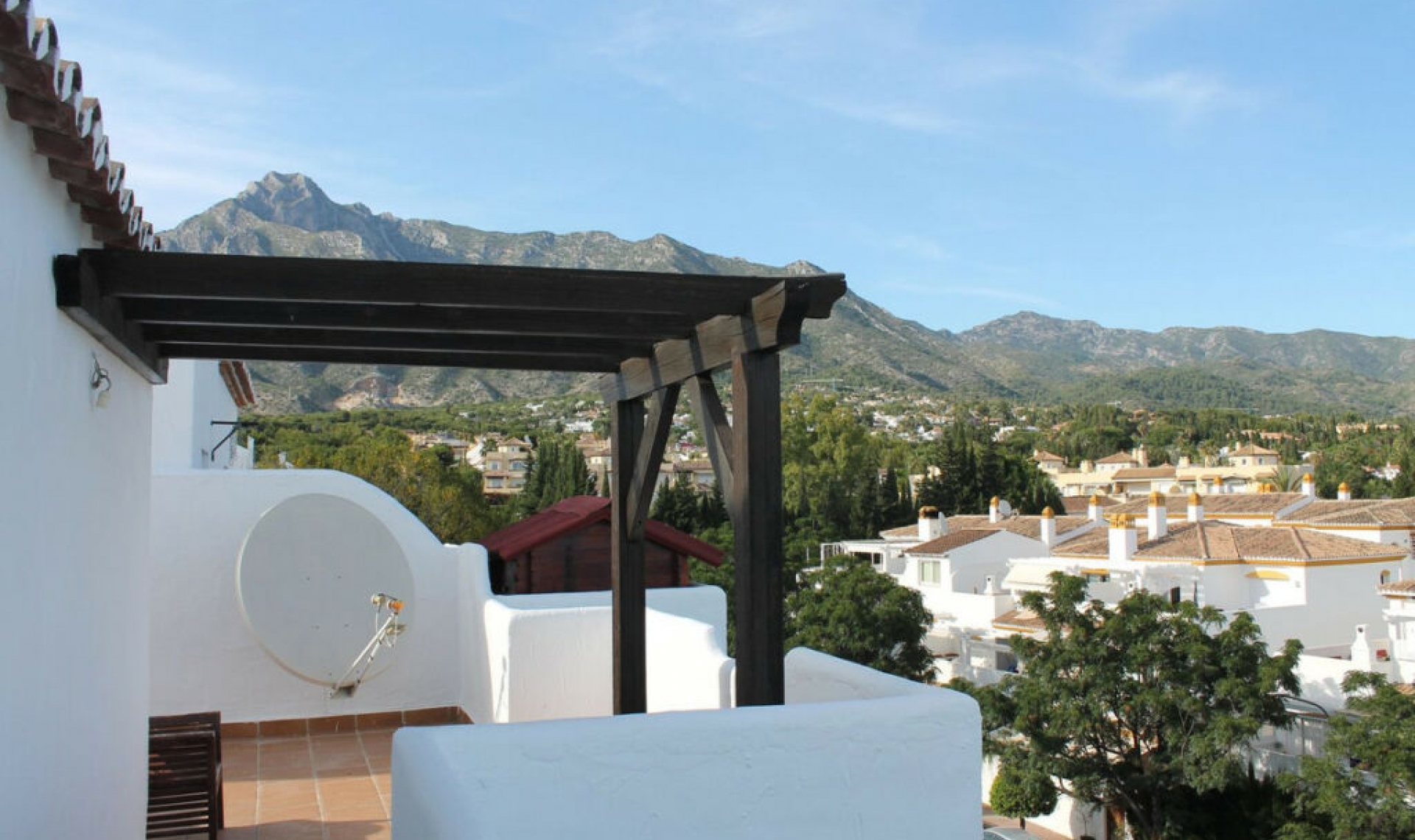 Resale - Apartment -
Marbella