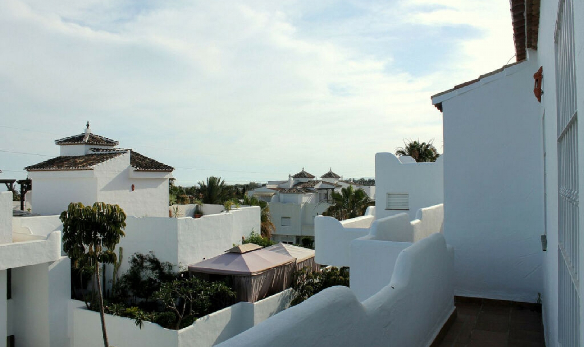 Resale - Apartment -
Marbella