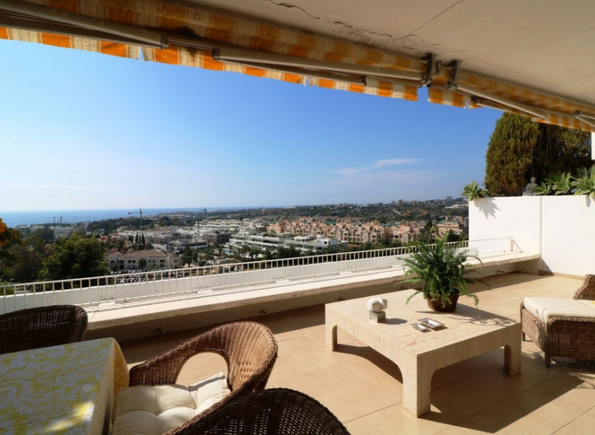 Resale - Apartment -
Marbella