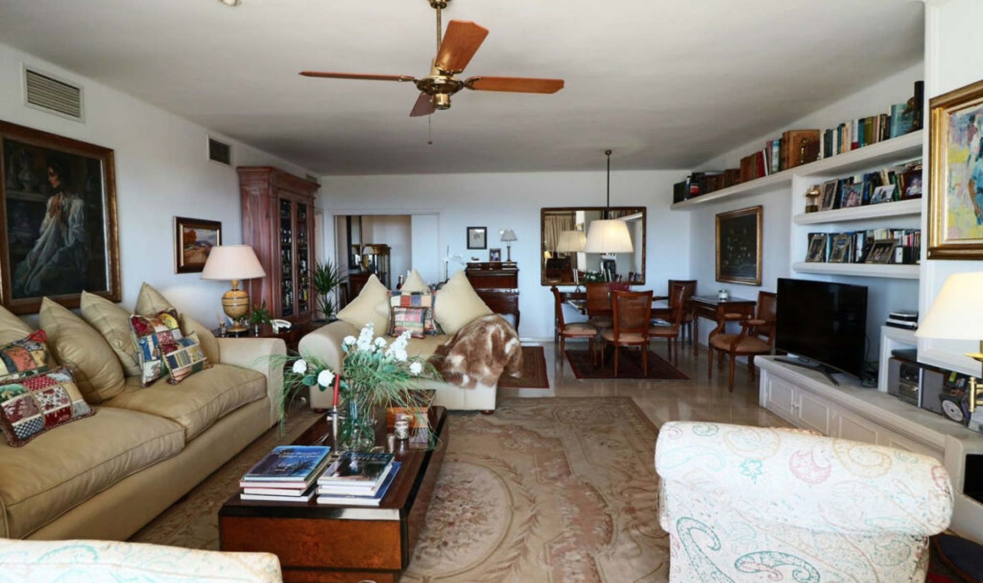 Resale - Apartment -
Marbella