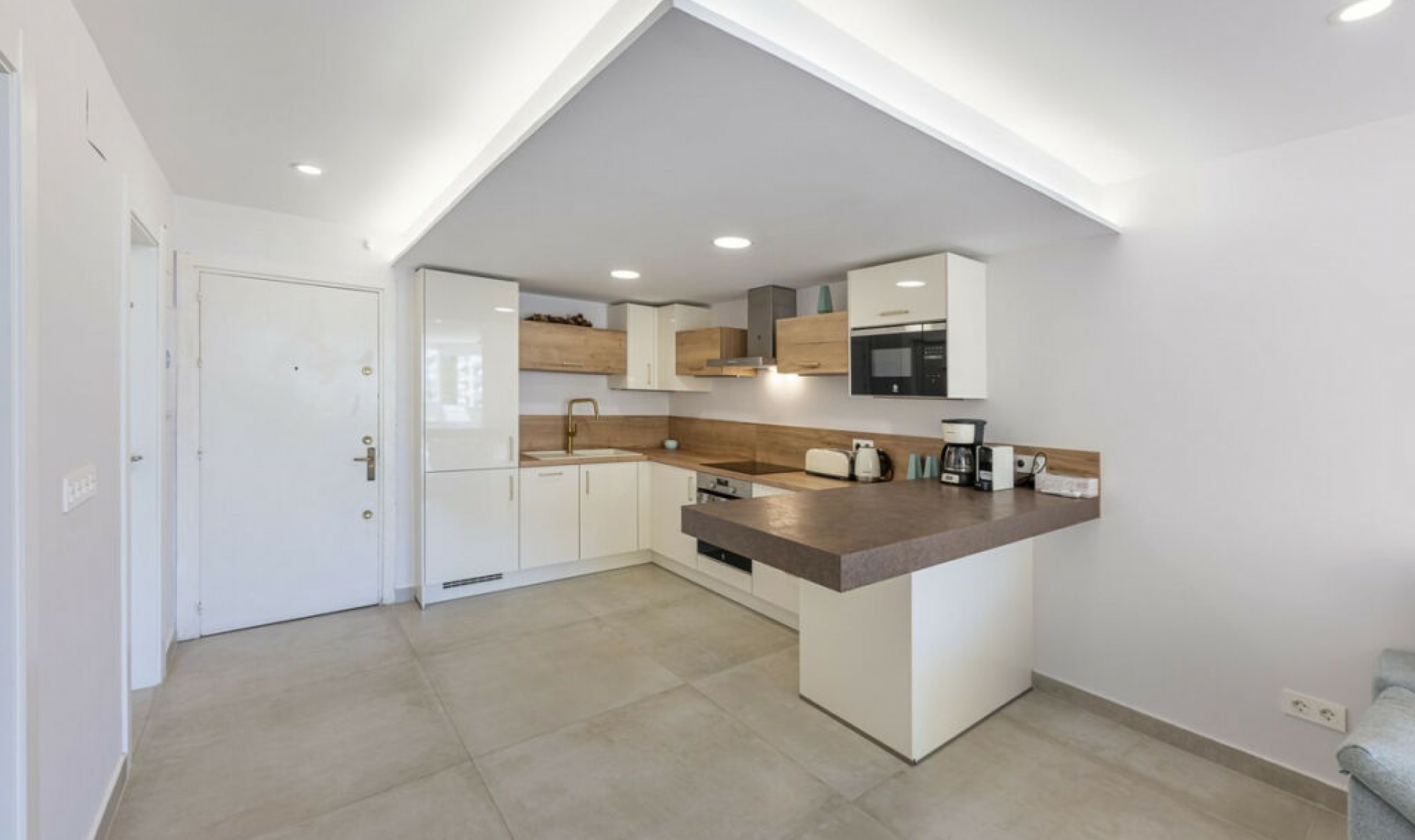 Resale - Apartment -
Marbella