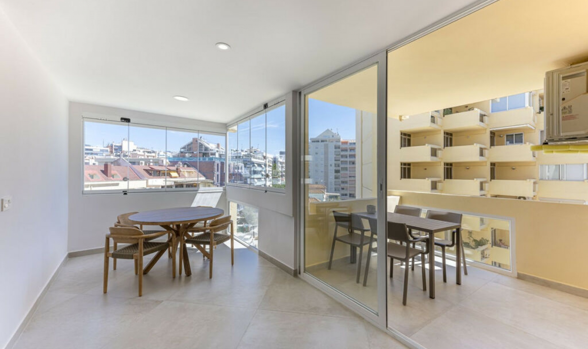 Resale - Apartment -
Marbella