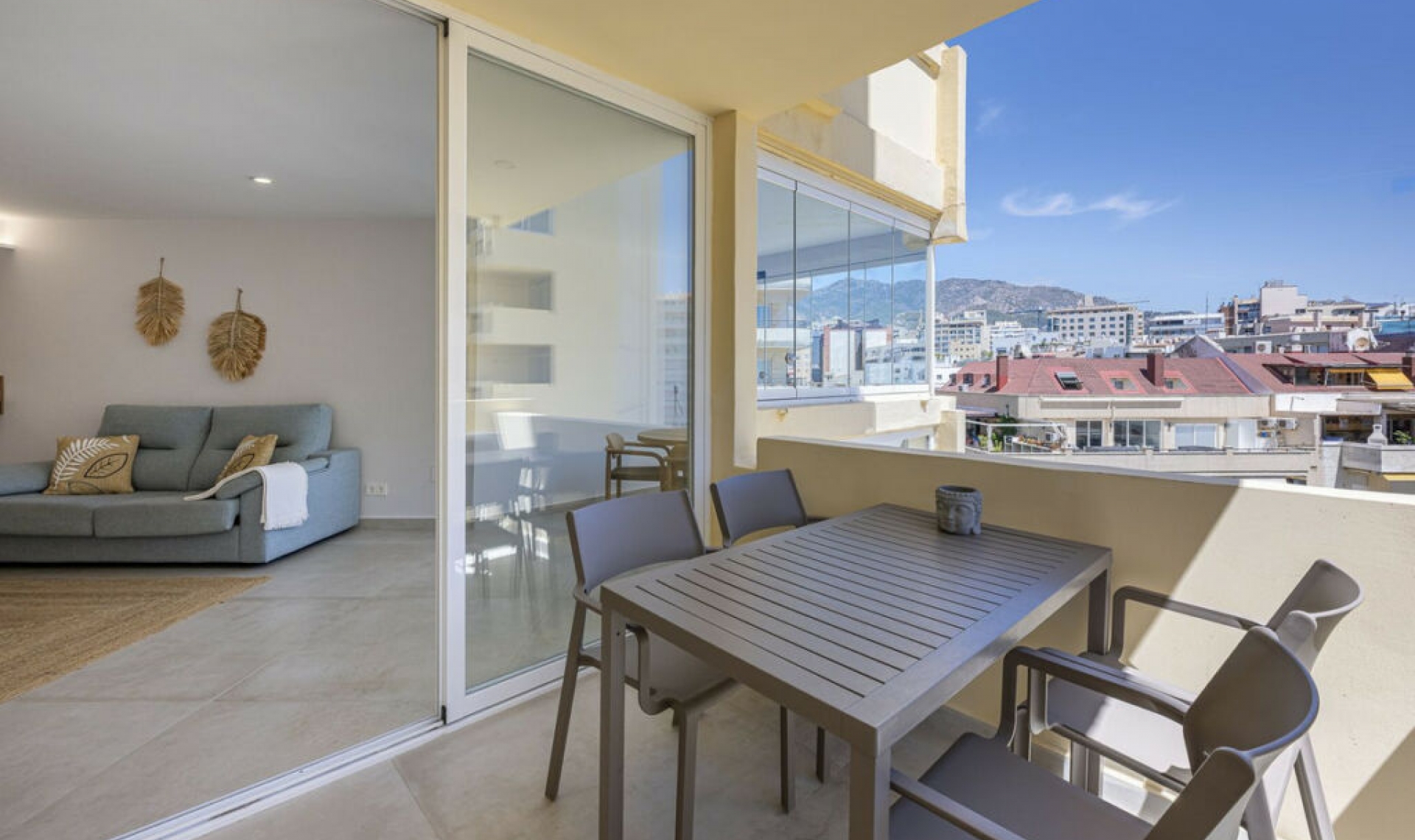 Resale - Apartment -
Marbella