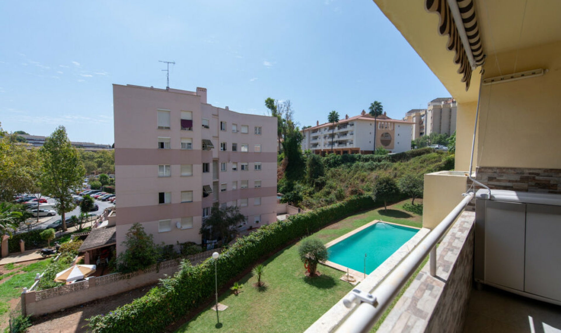 Resale - Apartment -
Marbella