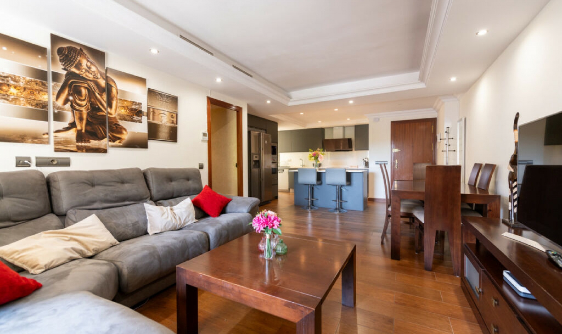 Resale - Apartment -
Marbella