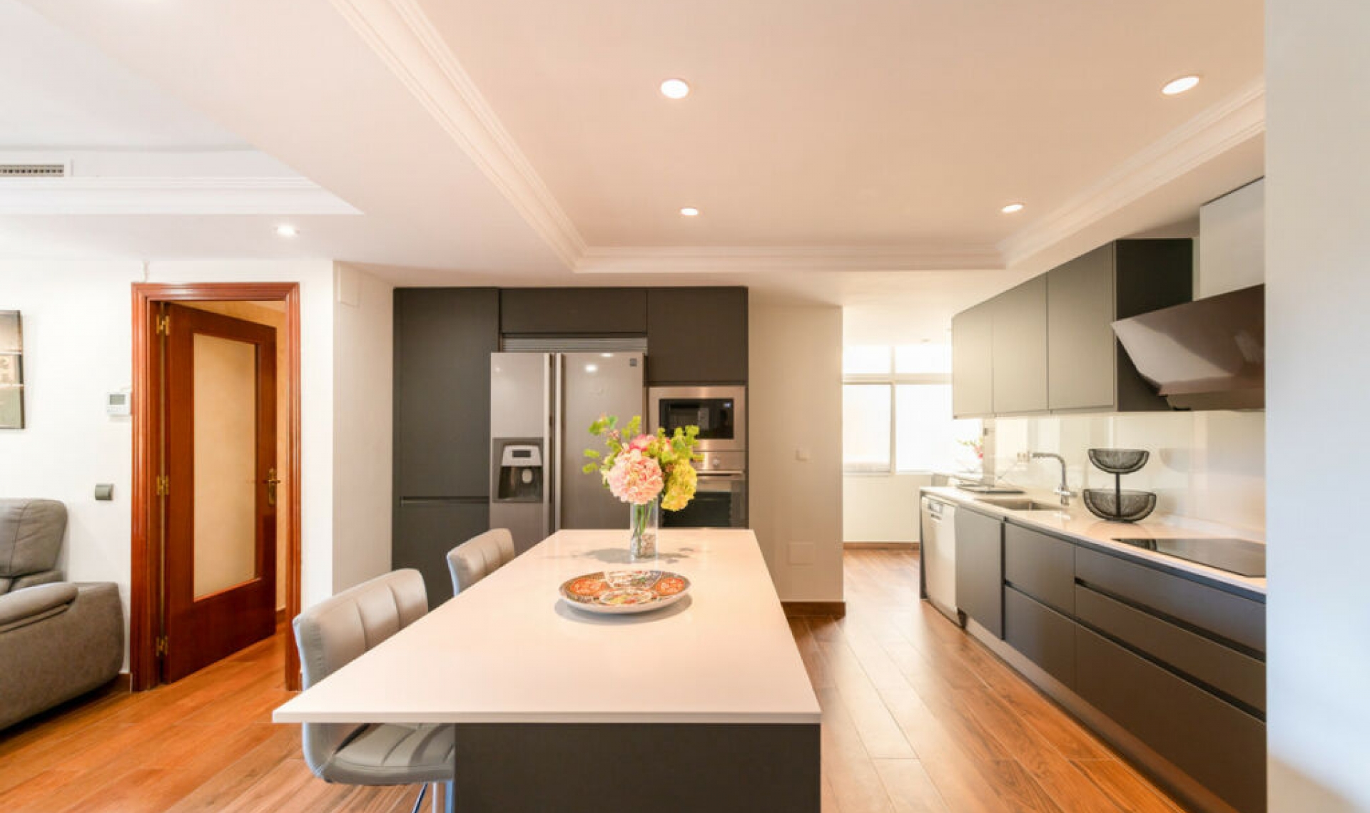 Resale - Apartment -
Marbella