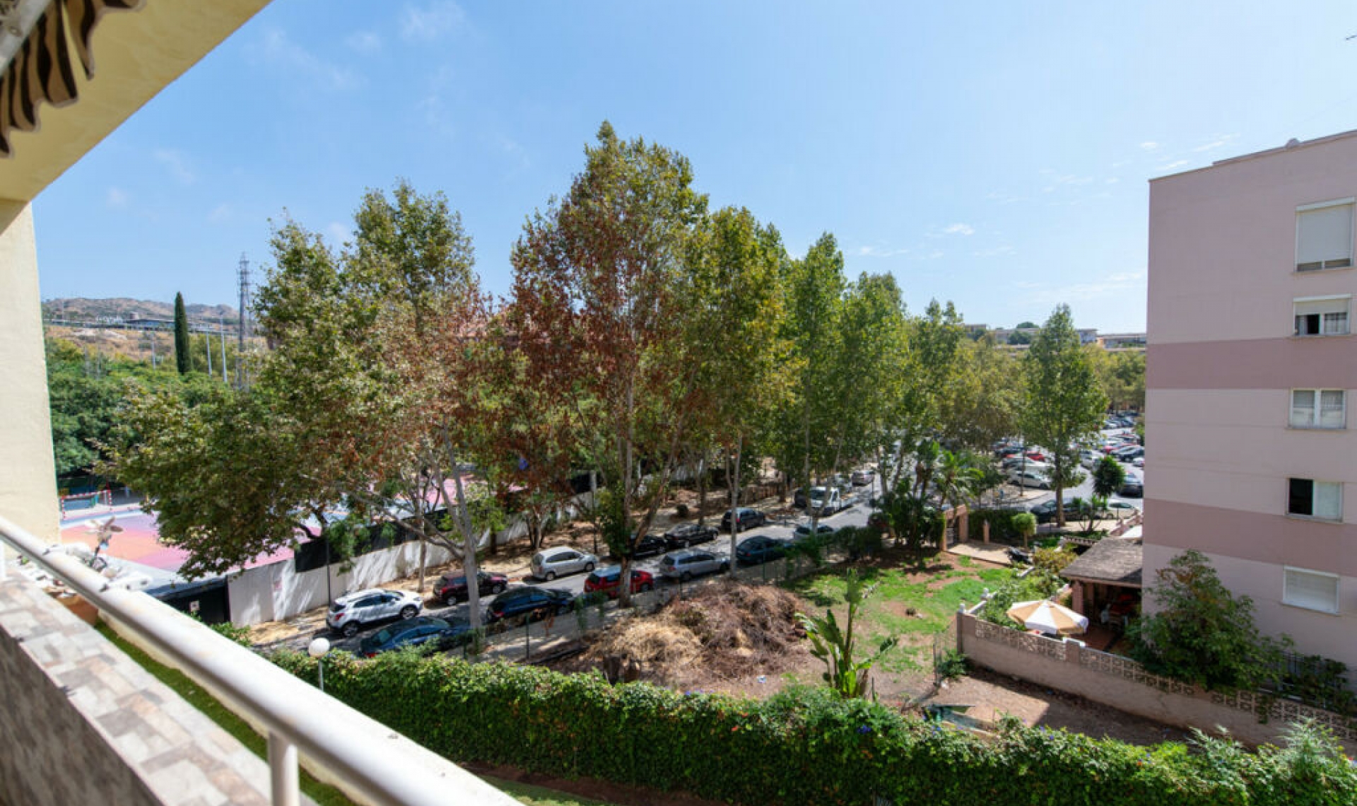 Resale - Apartment -
Marbella