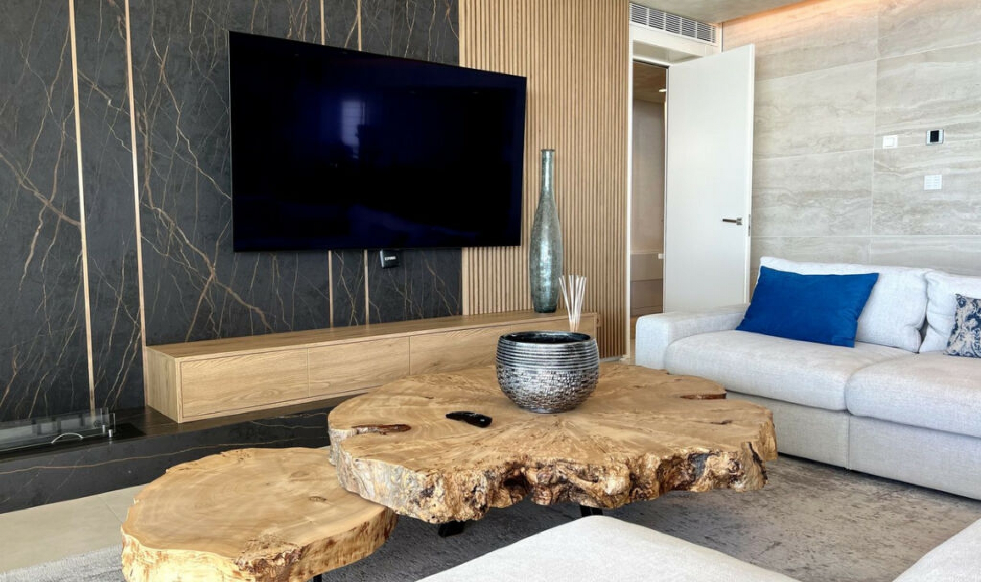 Resale - Apartment -
Marbella