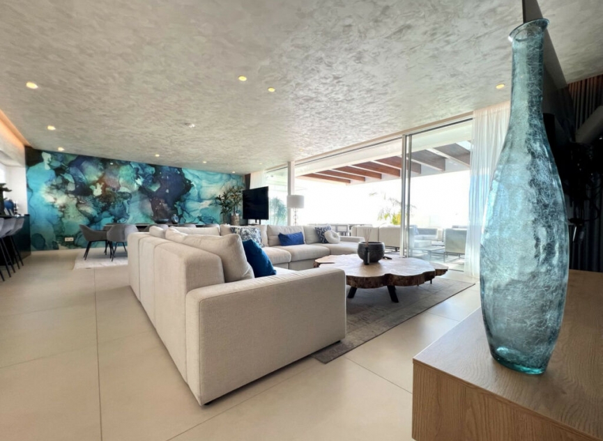 Resale - Apartment -
Marbella