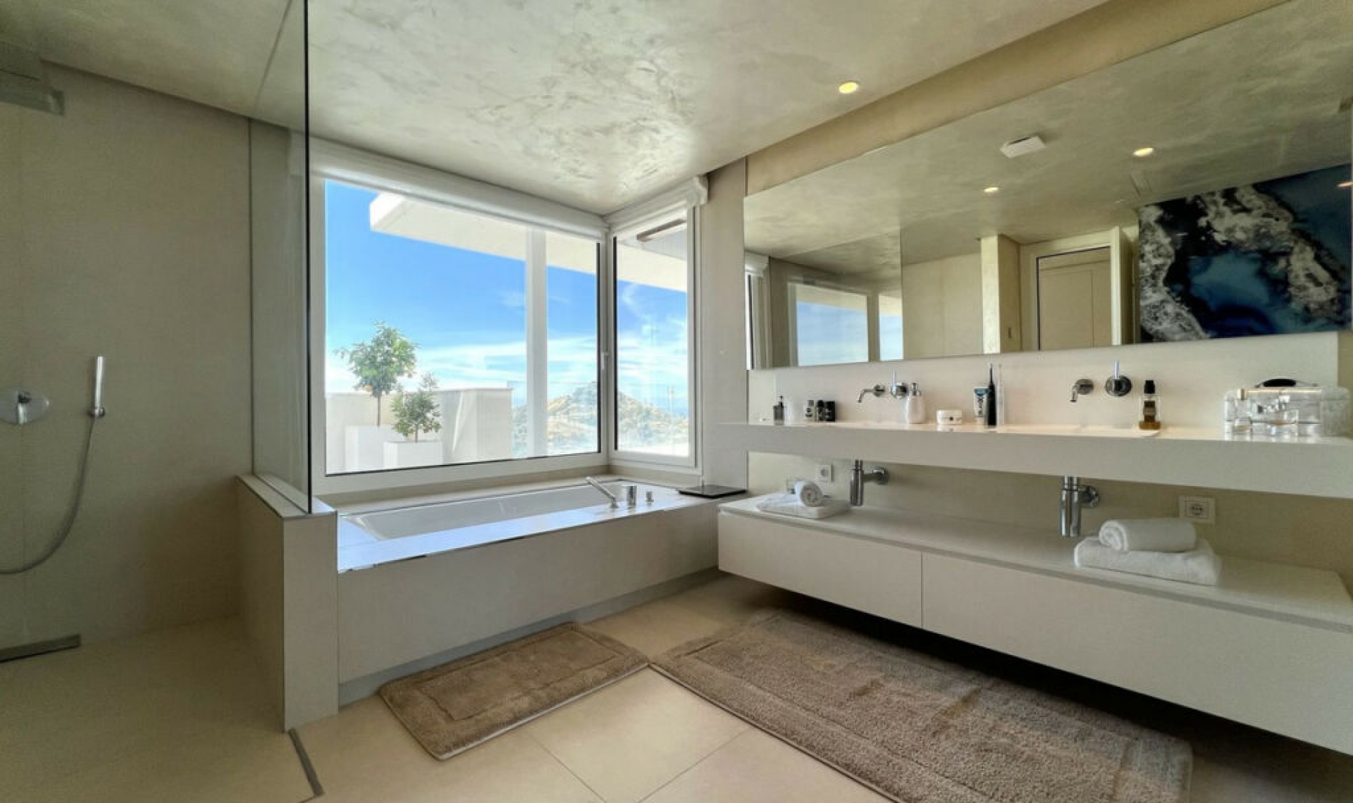 Resale - Apartment -
Marbella