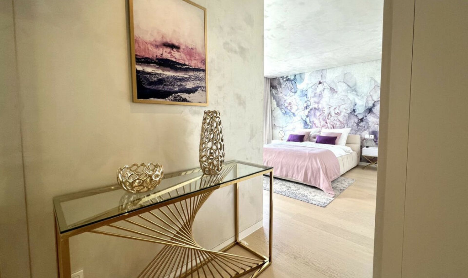 Resale - Apartment -
Marbella