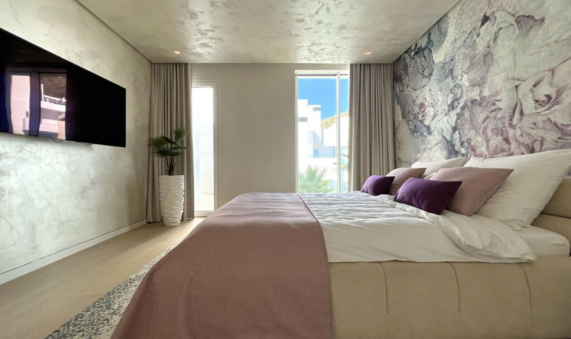 Resale - Apartment -
Marbella