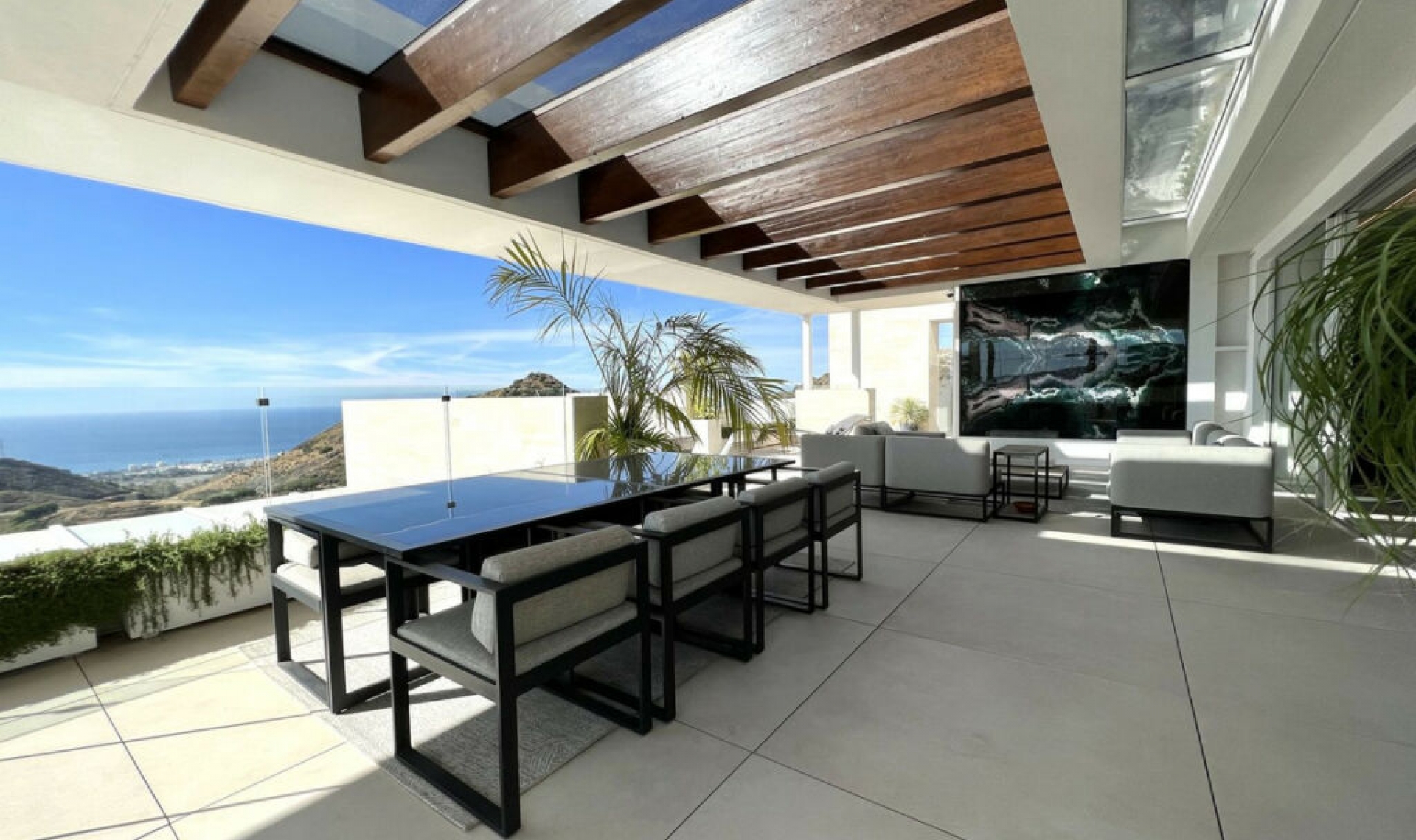 Resale - Apartment -
Marbella