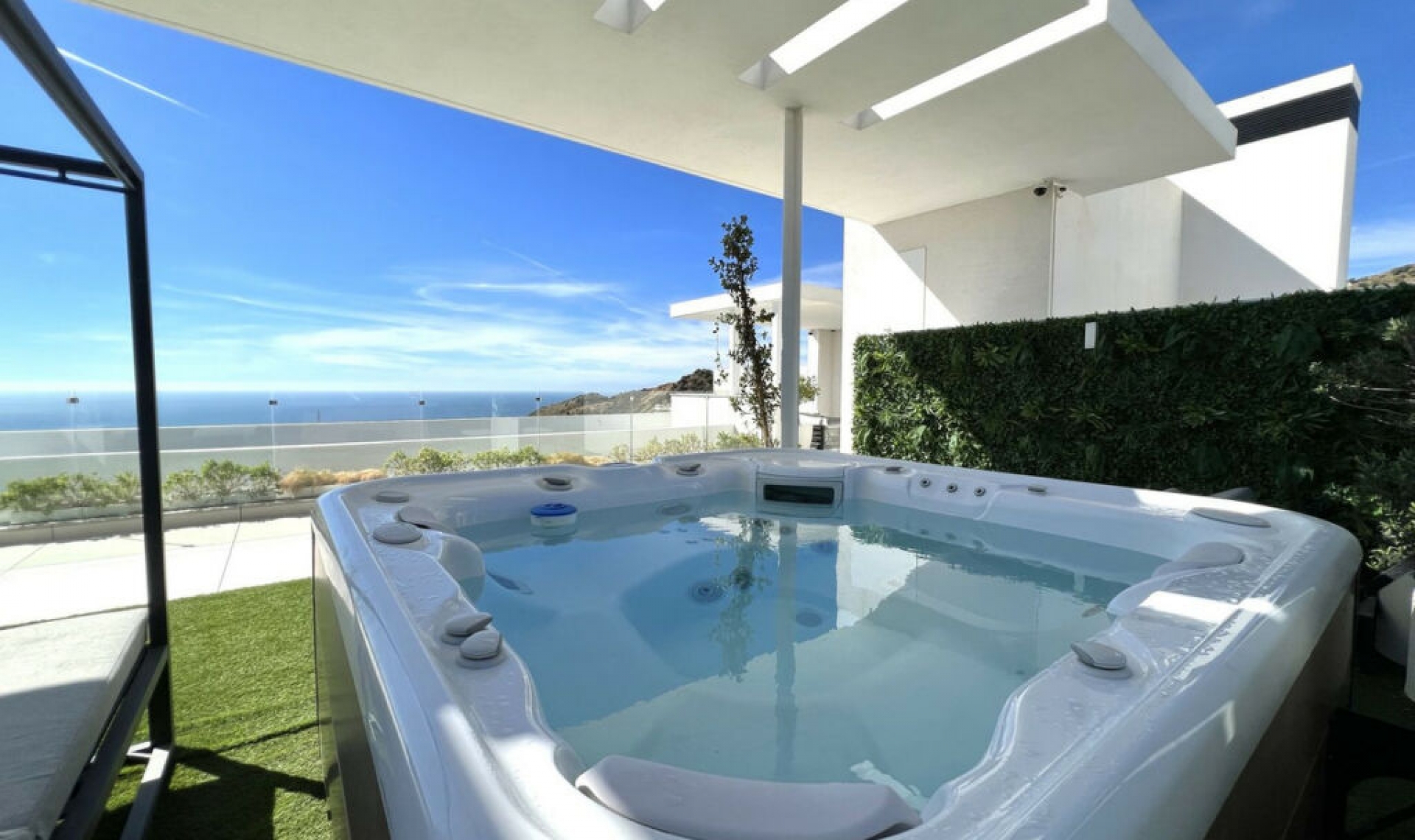Resale - Apartment -
Marbella